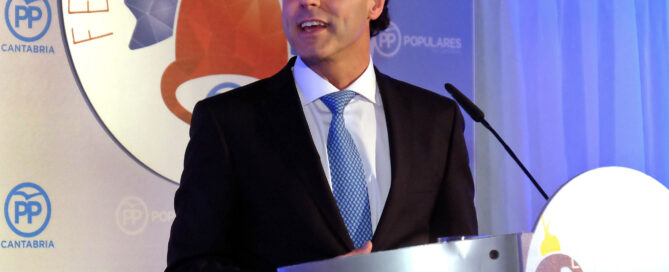 Ignacio Diego en la cena de Navidad del PP 2016
