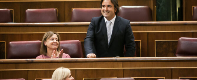 Toma posesión Diego Movellán